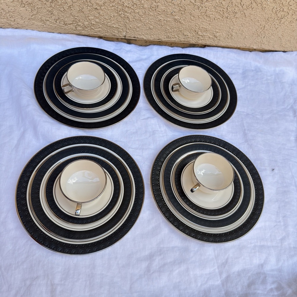 Franciscan Masterpiece China - MIDNIGHT MIST Dinner Plate Service for 4 (16 Pc